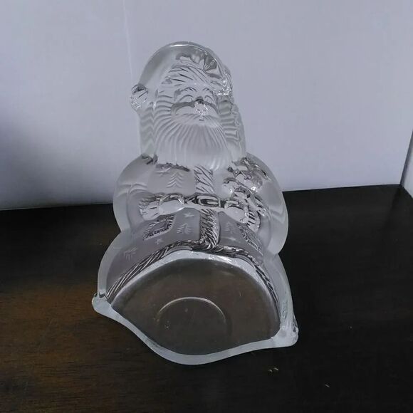 Mikasa Santa's Glow candle holder - Picture 3 of 8